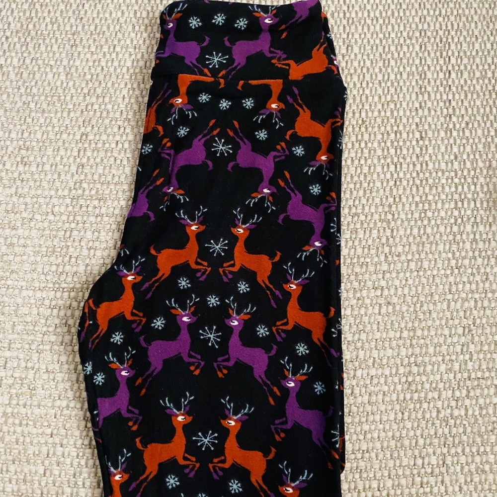 Lularoe Christmas Legging SM